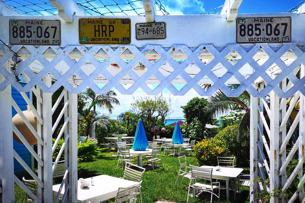 Bahamian restaurant in Harbour Island Bahamian restaurant in Harbour Island