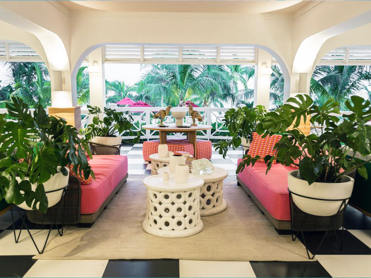 Latitude 25 restaurant in Harbour Island restaurant in Harbour Island