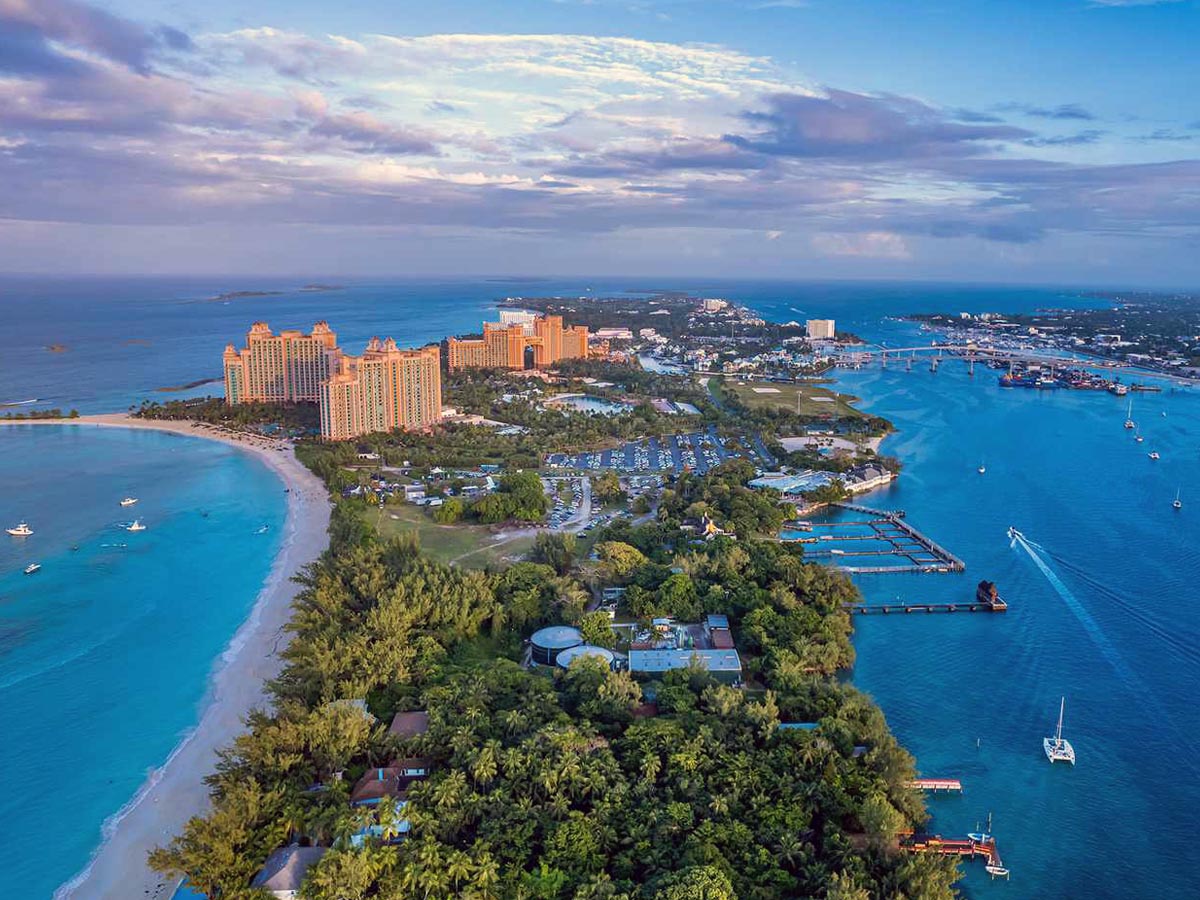 luxurious bahamas island