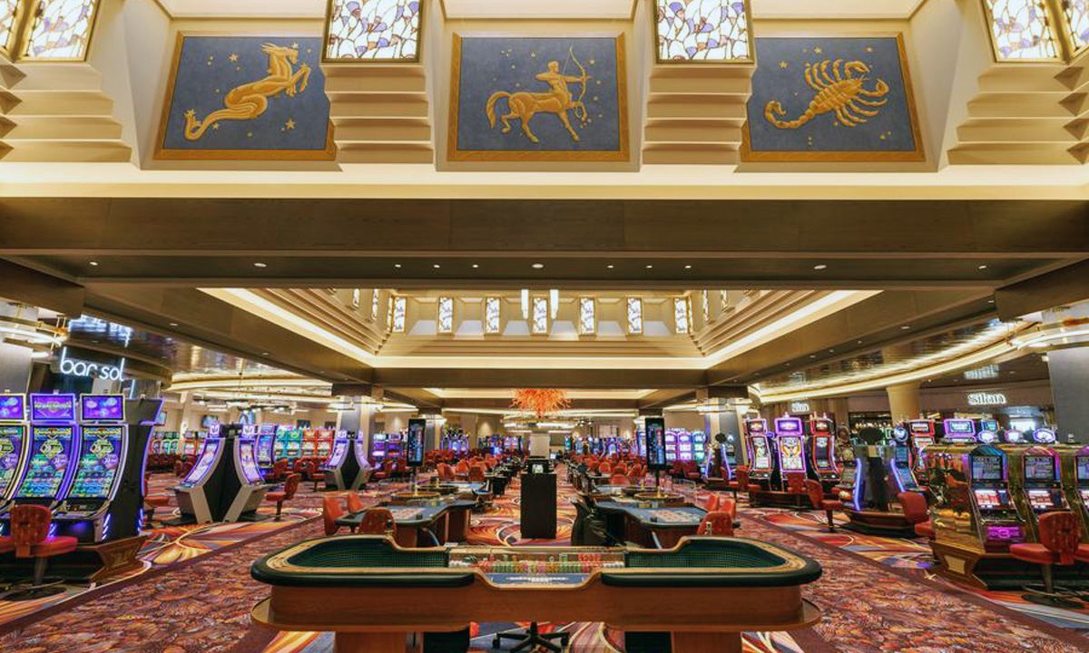 casino near harbour island bahamas