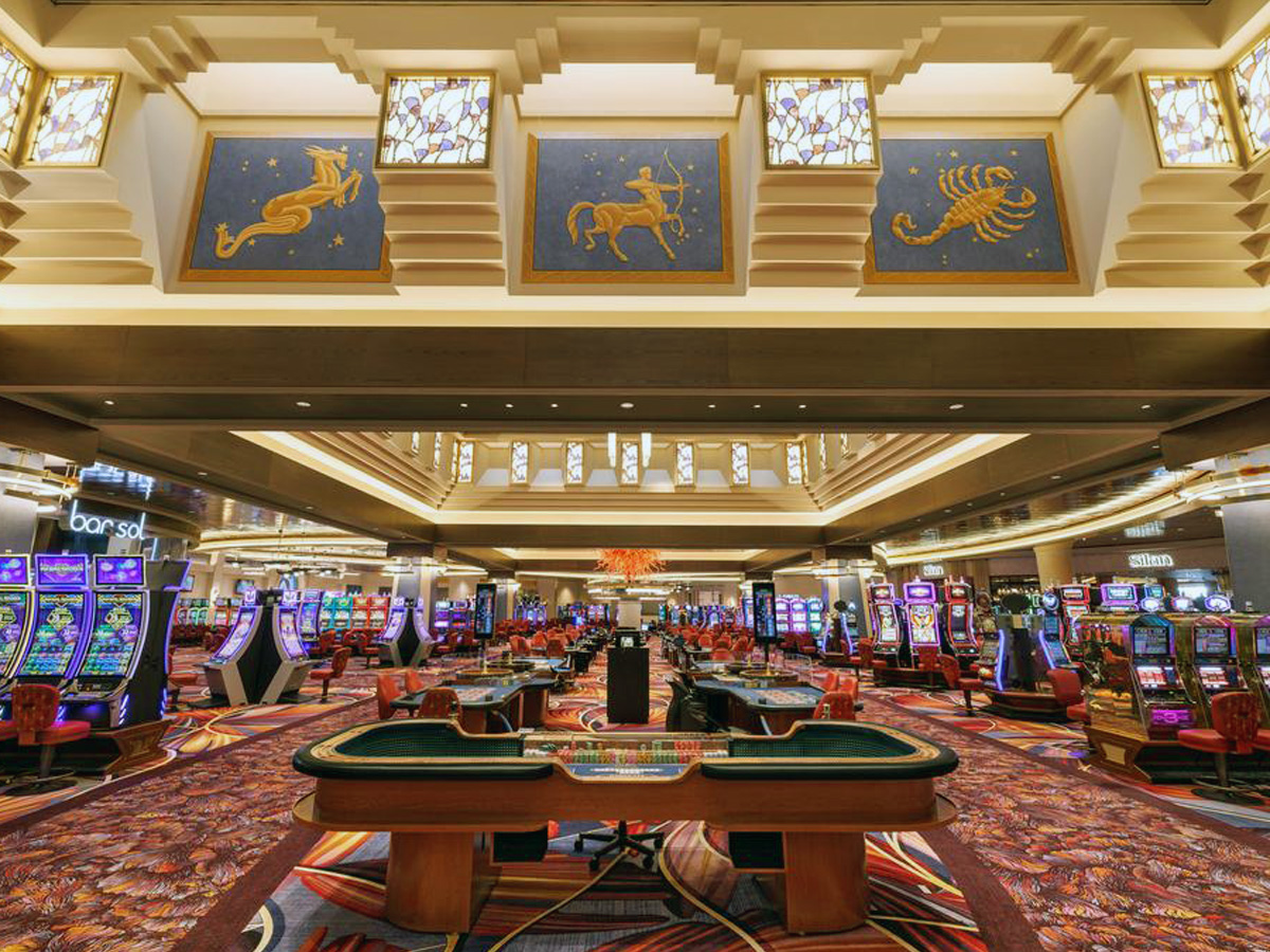 casino near harbour island bahamas